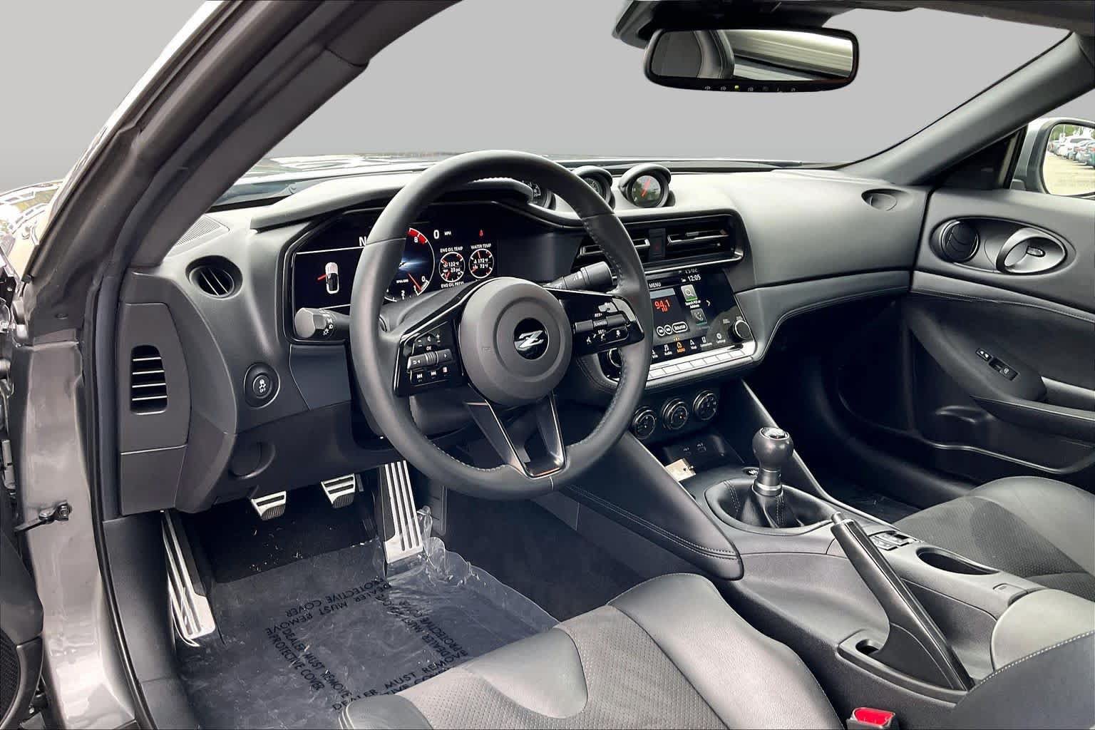 Used 2024 Nissan Z Performance w/ Floor Mat Package RWD image 16