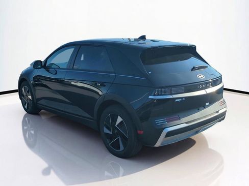 New 2026 Hyundai Ioniq 5 SE RWD image 7