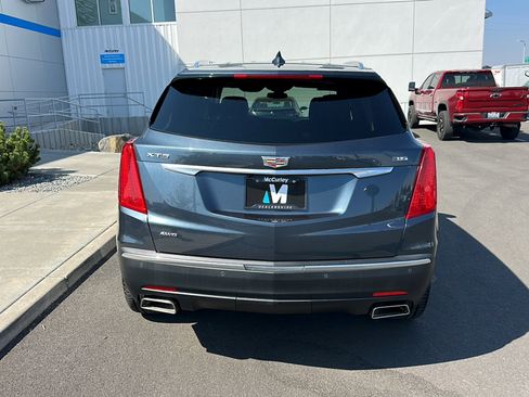 Used 2019 Cadillac XT5 Premium Luxury w/ Driver Assist Package AWD/4WD image 6