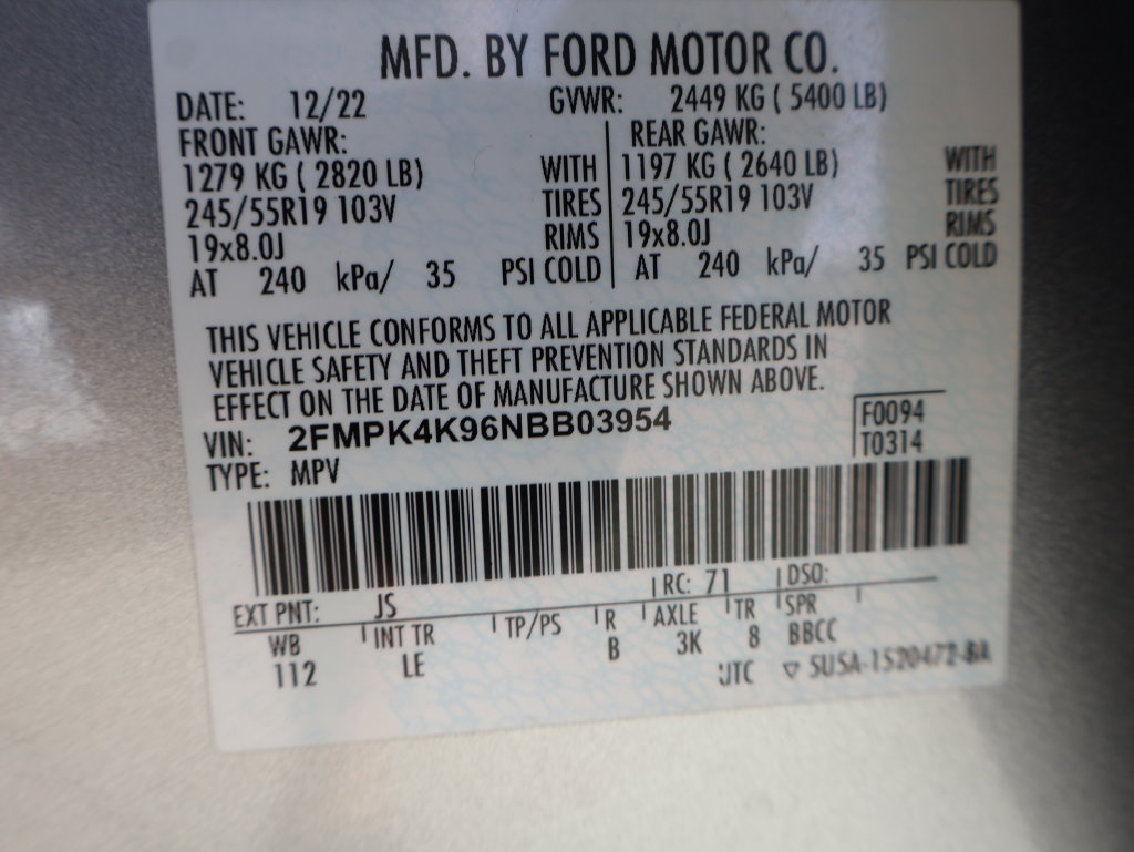 Used 2022 Ford Edge Titanium AWD/4WD image 44