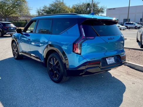 Used 2026 Kia EV9 Land w/ Nightfall Edition Package image 58