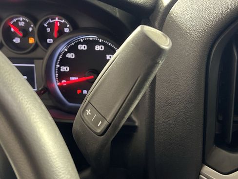 Used 2021 Chevrolet Silverado 1500 Custom AWD/4WD image 23
