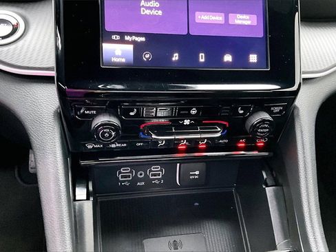 Used 2025 Jeep Grand Cherokee L Laredo w/ Luxury Tech Group I image 34