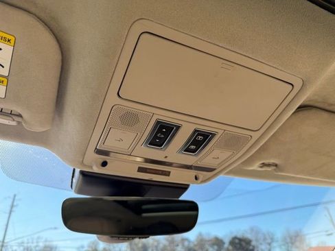 Used 2020 Jaguar F-PACE Prestige image 20