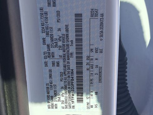 Used 2023 Ford F150 Lariat image 32