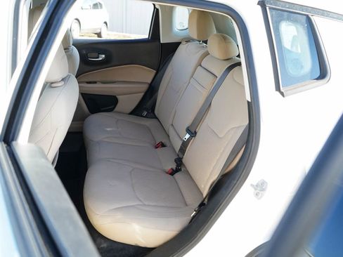 Used 2018 Jeep Compass Sport image 33