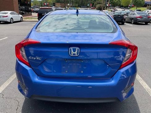 Used 2017 Honda Civic EX image 4