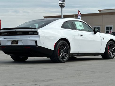 New 2024 Dodge Charger R/T Scat Pack w/ Plus Group image 6