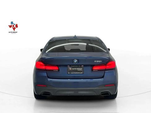 Used 2022 BMW 530i w/ M Sport Package image 8
