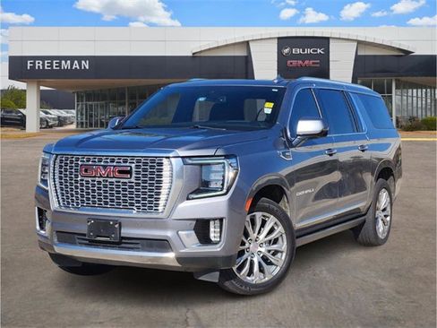 Used 2022 GMC Yukon XL Denali image 1