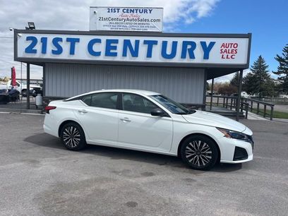 Used 2025 Nissan Altima 2.5 SV