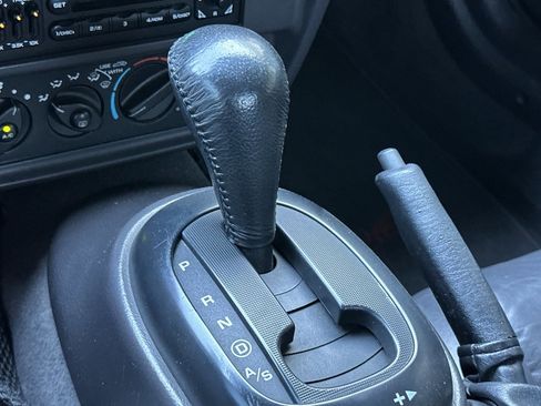 Used 1999 Plymouth Prowler image 17