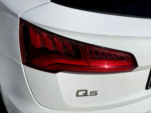 Used 2018 Audi Q5 2.0T Premium image 27
