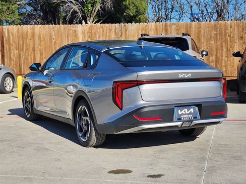 New 2026 Kia K4 EX image 3