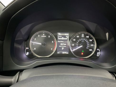 Certified 2025 Lexus IS 300 w/ Premium Package image 18