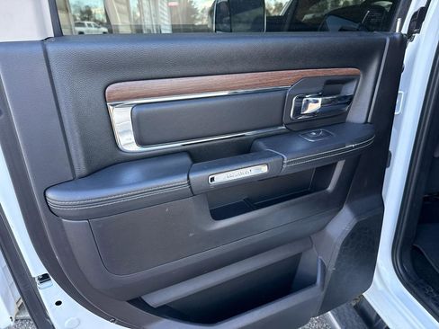 Used 2017 RAM 3500 Laramie image 24