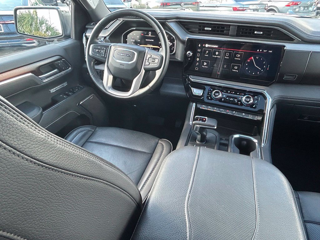 Used 2026 GMC Sierra 1500 Denali w/ Denali Reserve Package AWD/4WD image 9