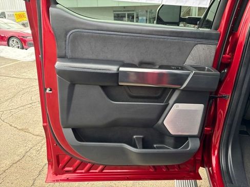 Used 2025 Ford F250 Platinum image 21