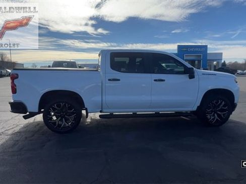 Used 2019 Chevrolet Silverado 1500 LT w/ All-Star Edition image 9