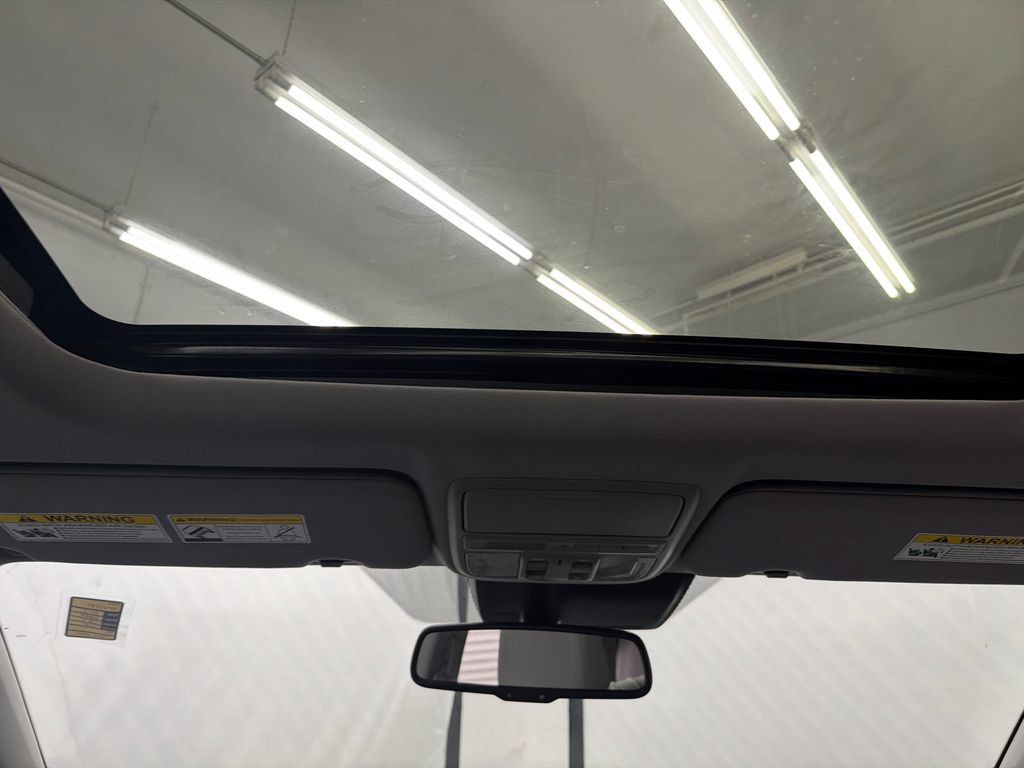 Used 2022 Honda CR-V EX-L image 24