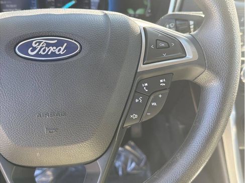 Used 2018 Ford Fusion S FWD image 9