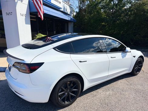 Used 2019 Tesla Model 3 Standard Range Plus RWD image 17