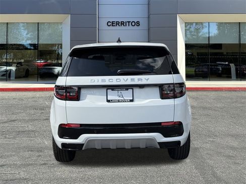 New 2025 Land Rover Discovery Sport S image 7