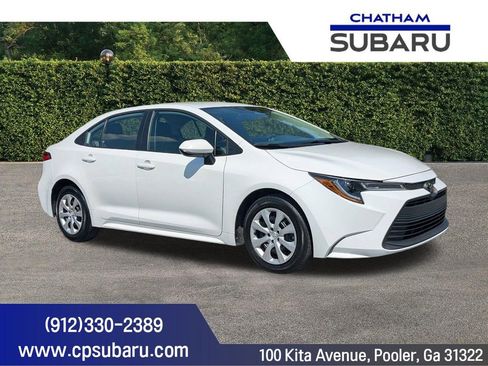 Used 2024 Toyota Corolla LE image 1