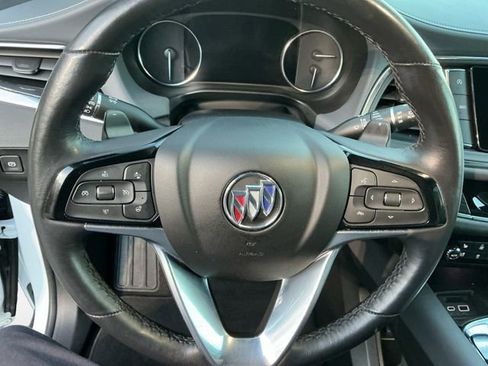 Used 2024 Buick Enclave Premium image 13