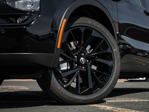 New 2026 Nissan Rogue SL AWD/4WD image 6