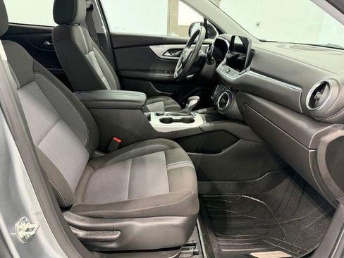 Used 2024 Chevrolet Blazer LT w/ Convenience Package FWD image 21