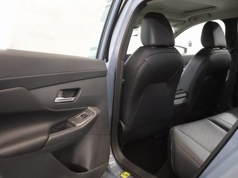 New 2026 Nissan Sentra SR w/ SR Premium Package FWD image 28