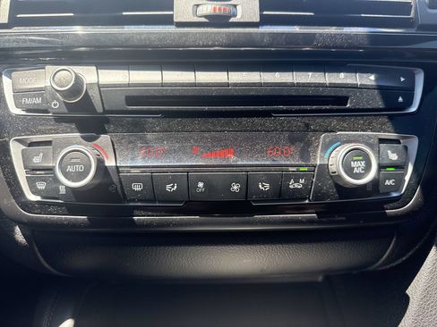 Used 2015 BMW M4 Convertible RWD image 21