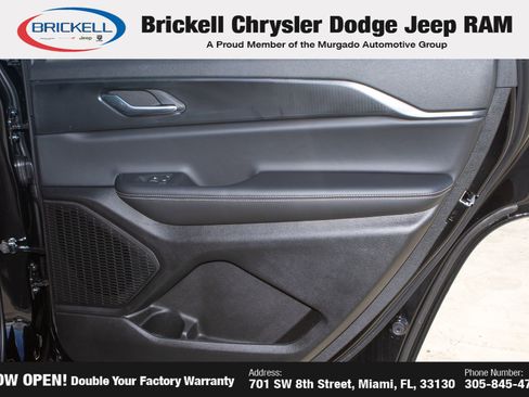 New 2025 Jeep Grand Cherokee L Altitude image 15