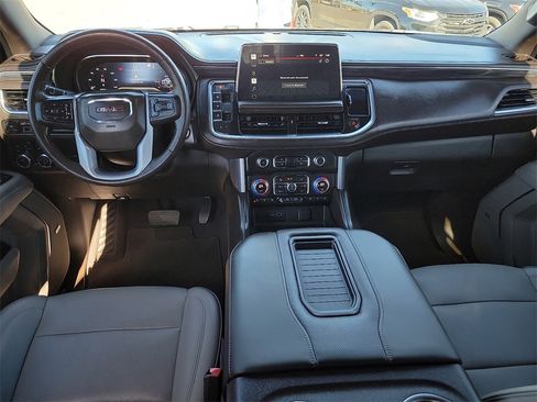 Used 2022 GMC Yukon SLT w/ SLT Luxury Package image 17