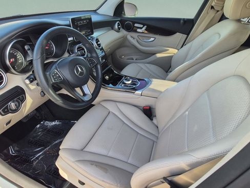 Used 2018 Mercedes-Benz GLC 300 image 17