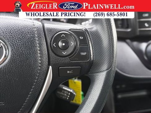 Used 2017 Toyota RAV4 LE image 17