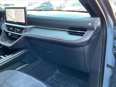 Used 2025 Ford Explorer ST w/ Sun And Sound Package image 16