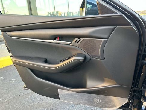 Certified 2025 MAZDA MAZDA3 s image 26