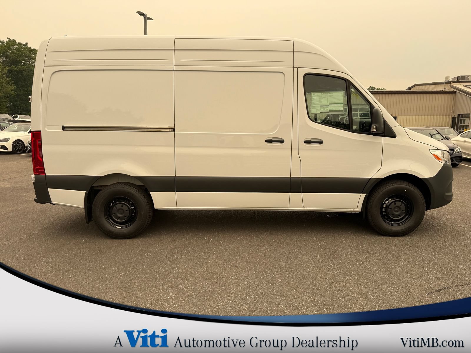 Used 2026 Mercedes-Benz Sprinter 2500 image 9