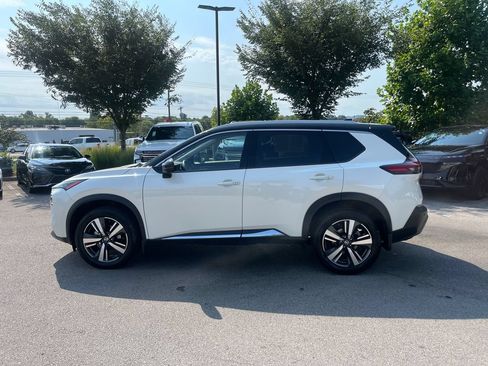 Used 2021 Nissan Rogue SL w/ Premium Package FWD image 4