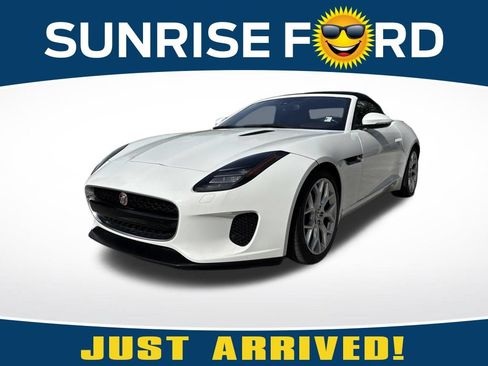 Used 2018 Jaguar F-TYPE Convertible RWD image 1