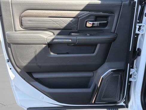 New 2026 RAM 3500 Limited image 23