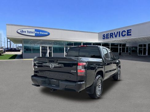 Used 2025 Nissan Frontier SV AWD/4WD image 8