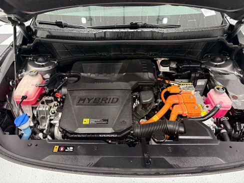 Used 2023 Kia Niro EX image 8