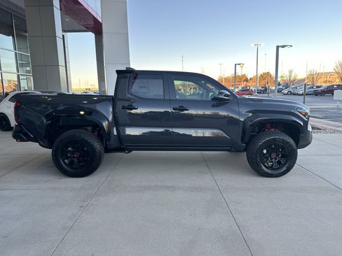 New 2026 Toyota Tacoma TRD Pro AWD/4WD image 10