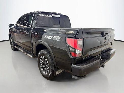 Used 2021 Nissan Titan PRO-4X w/ Pro-4x Convenience Package AWD/4WD image 7