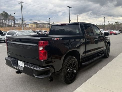 Used 2026 Chevrolet Silverado 1500 Custom w/ Turbomax Blackout Package image 6