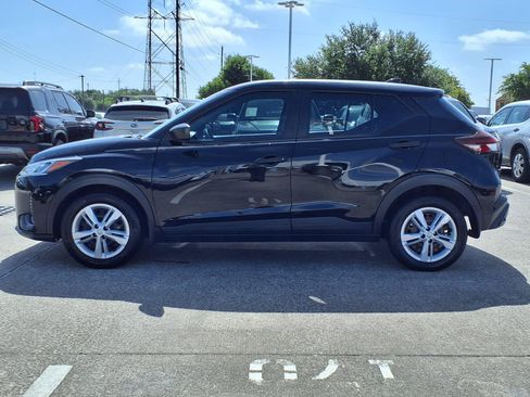 Used 2022 Nissan Kicks S FWD image 22