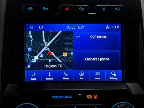 Used 2020 Ford F350 Lariat w/ Lariat Ultimate Package AWD/4WD image 3
